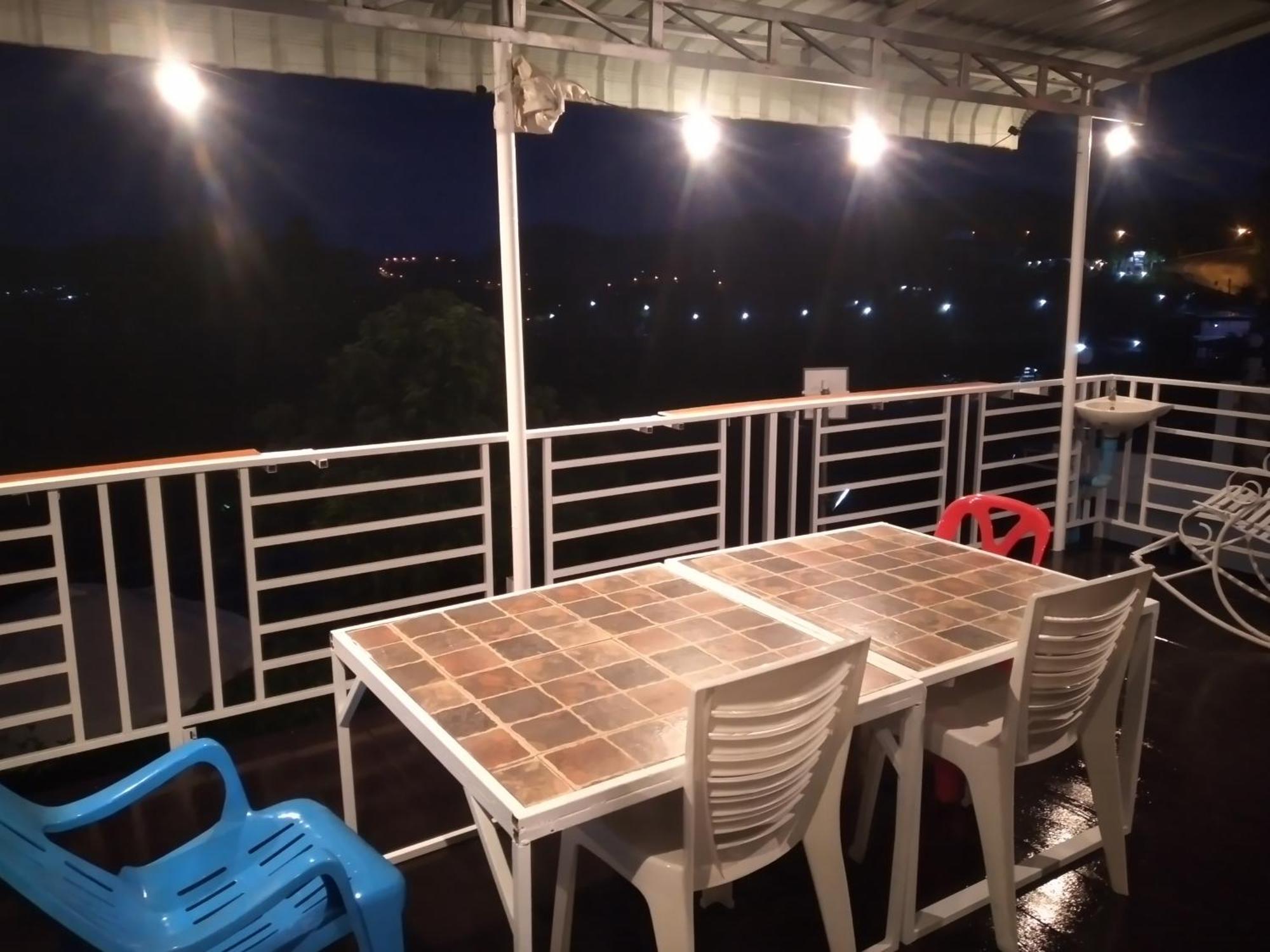 บ้านแช่มช้อย Khao Kho Quarto foto